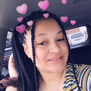 Meet your Posher, Whitney